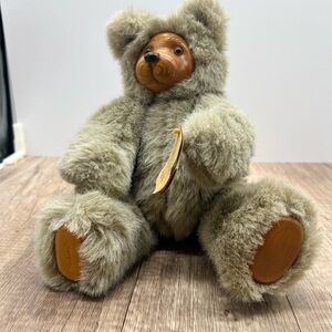 Vintage Raikes Bears by Robert Raikes Original – Wooden Face